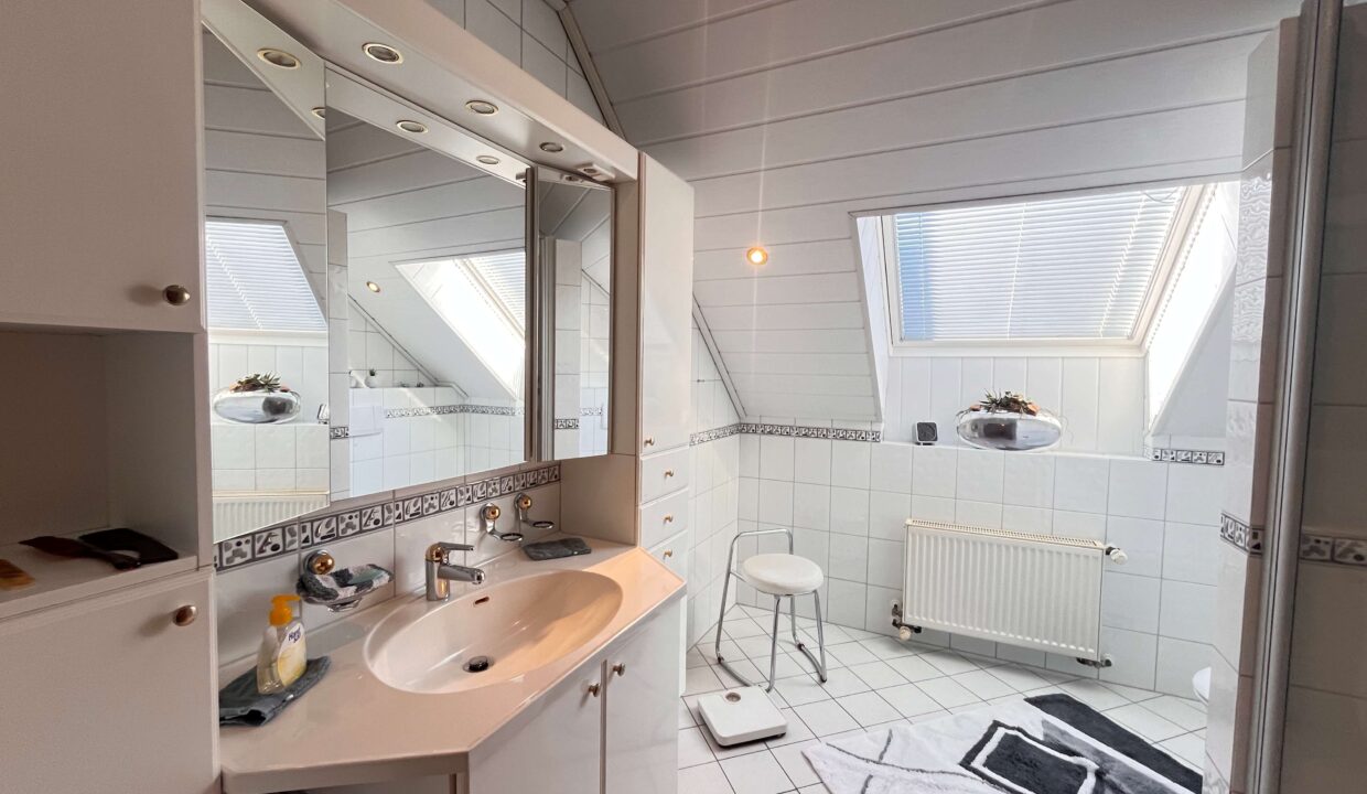 Badezimmer OG