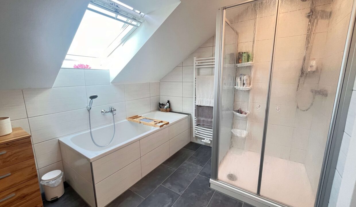 Badezimmer OG