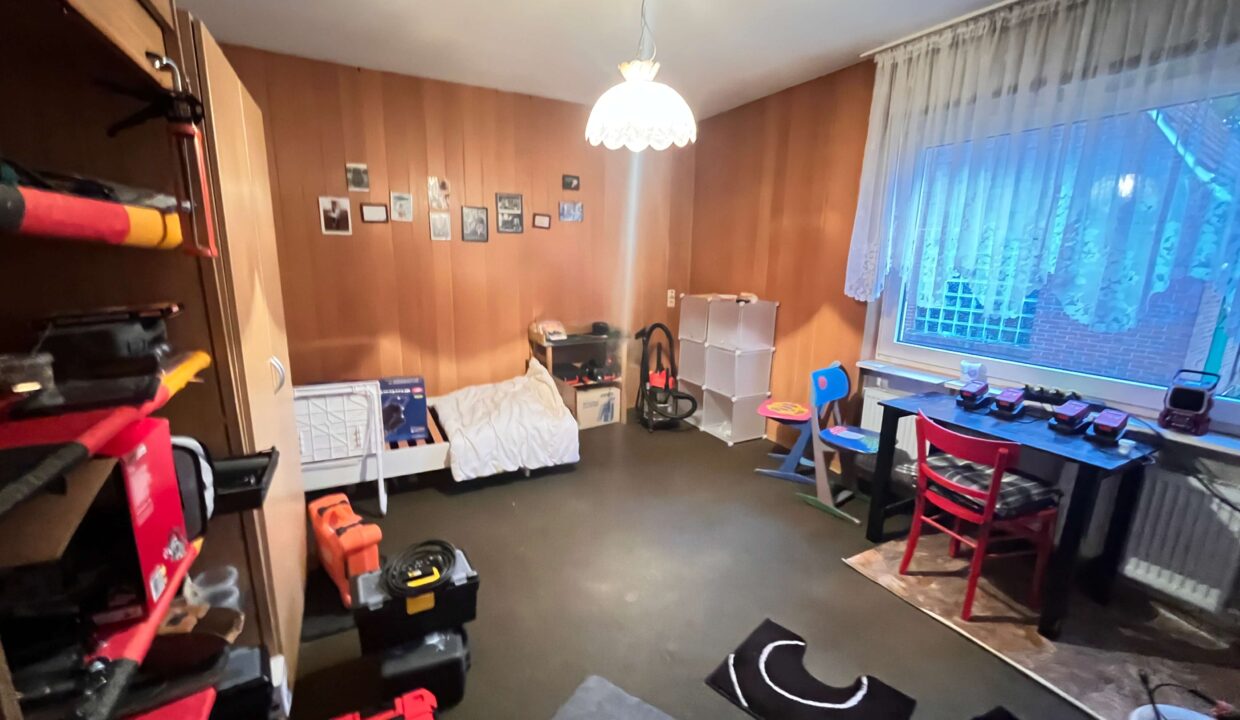 Schlafzimmer unten