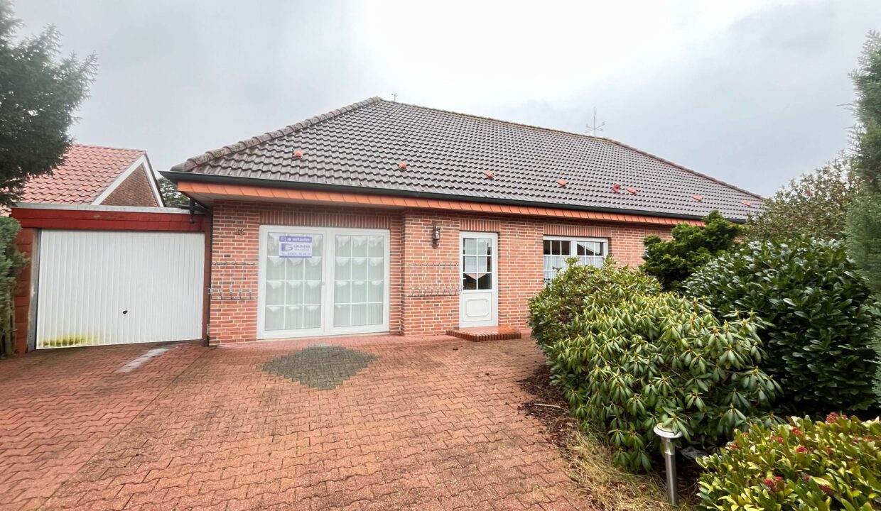 Bungalow mit Carport